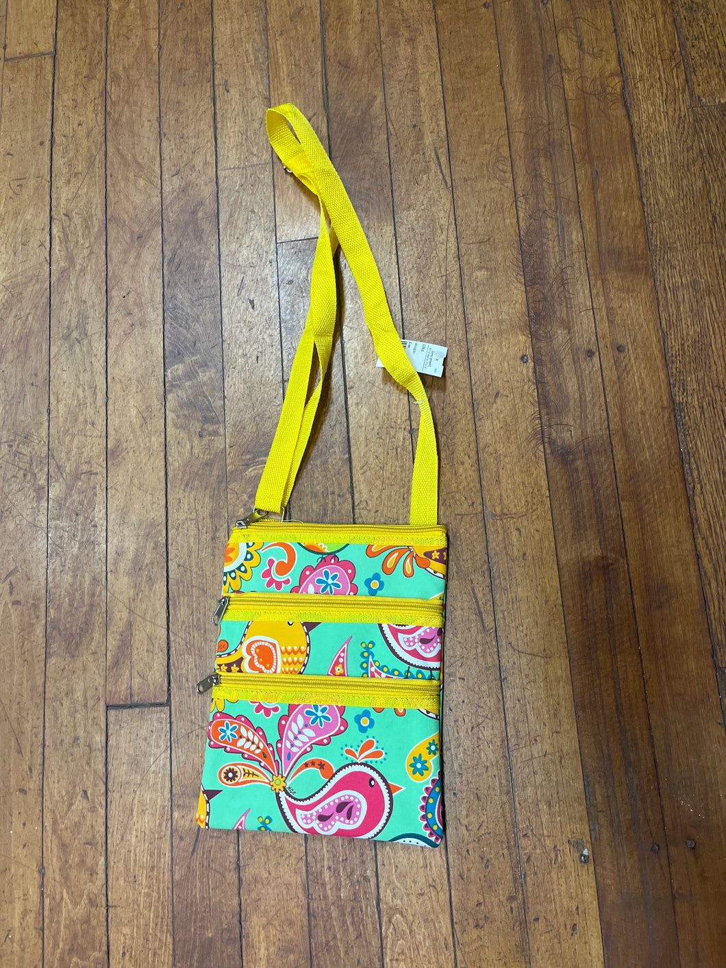 CROSSBODY