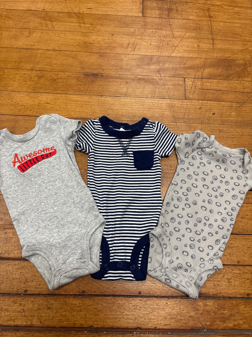 3 PC ONESIE SET-NB