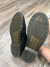 Load image into Gallery viewer, BOOTS(RETAIL$170) 11M
