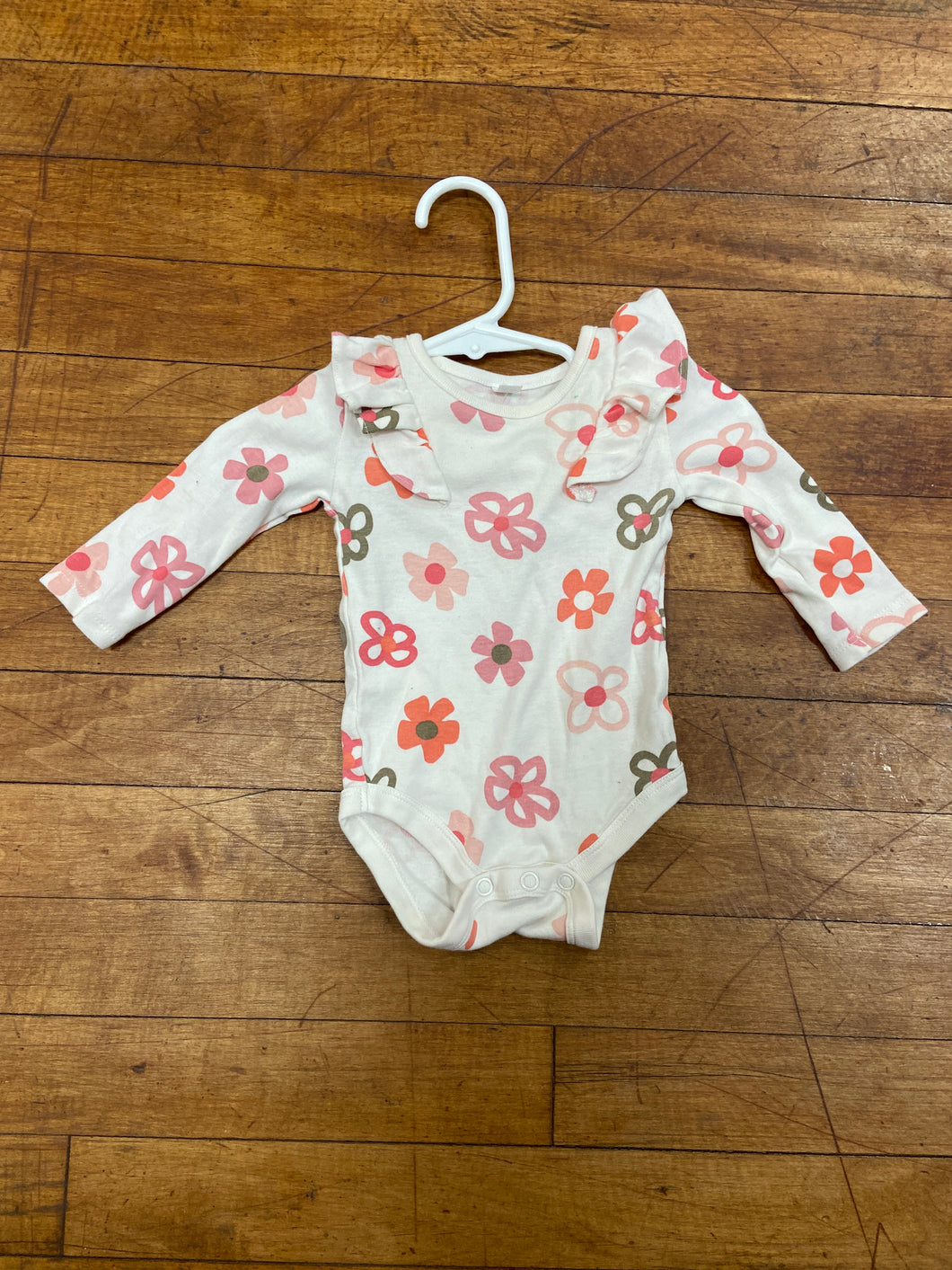 ONESIE-6MO