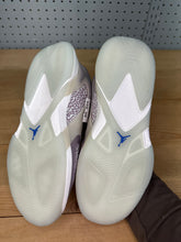 Load image into Gallery viewer, SHOES-LIKE NEW-8.5
