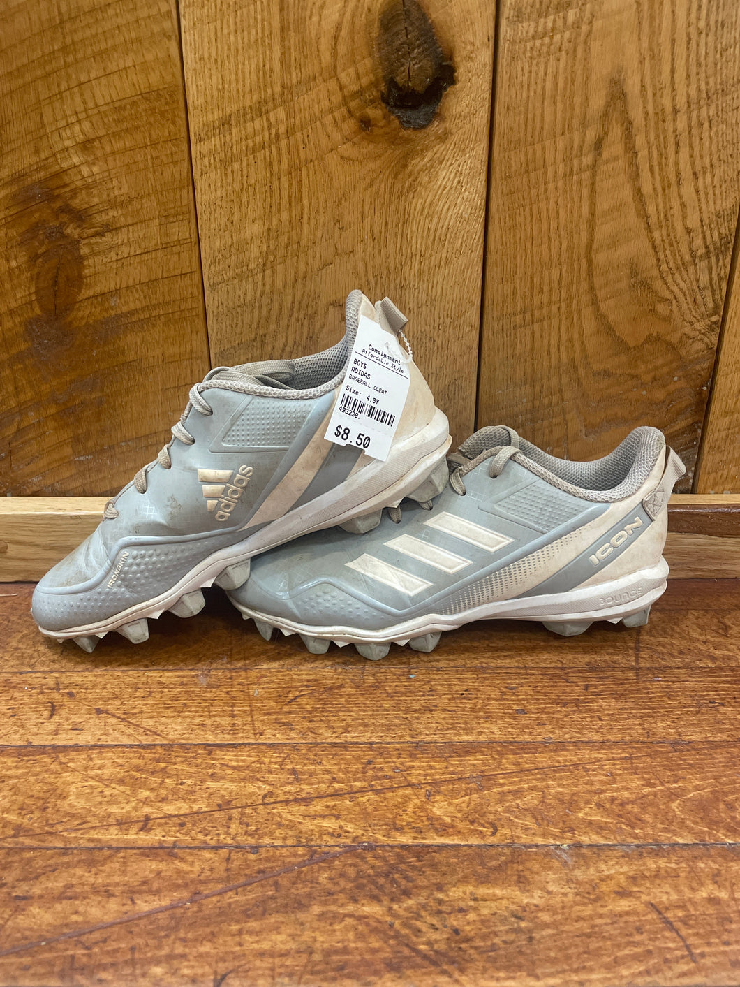 BASEBALL CLEAT-4.5Y