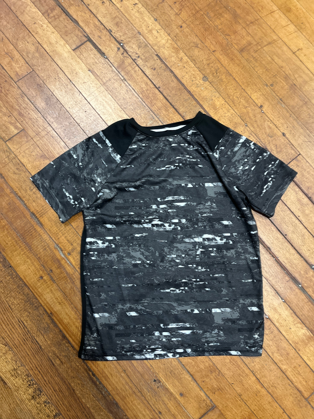 TEE - YLG