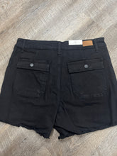 Load image into Gallery viewer, BLACK CARGO SHORTS-XL

