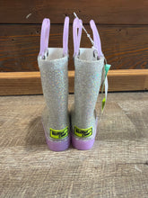 Load image into Gallery viewer, NEW! LIGHT UP BOOTS - 5
