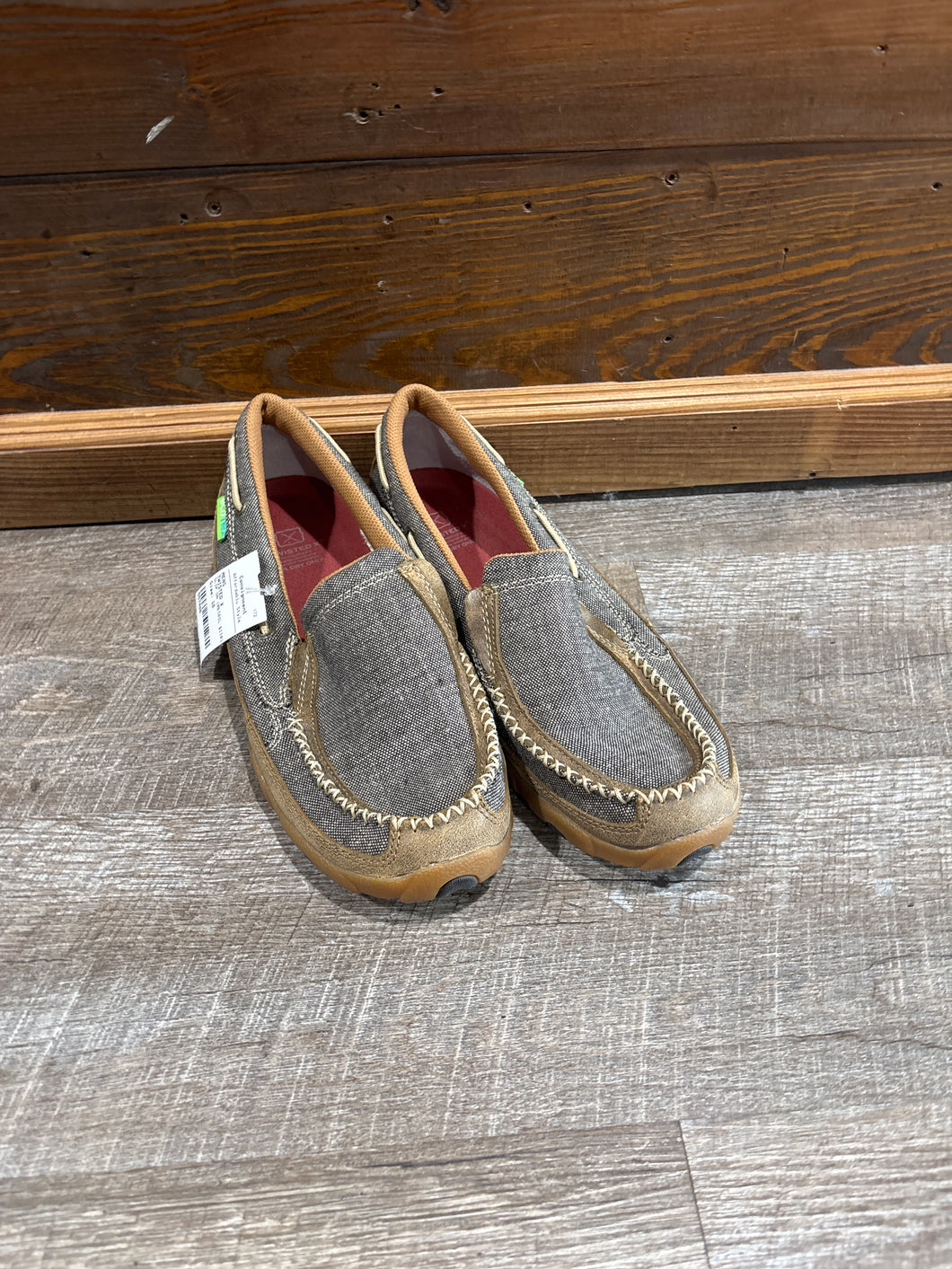 SLIP ON (RETAIL $110) - 10