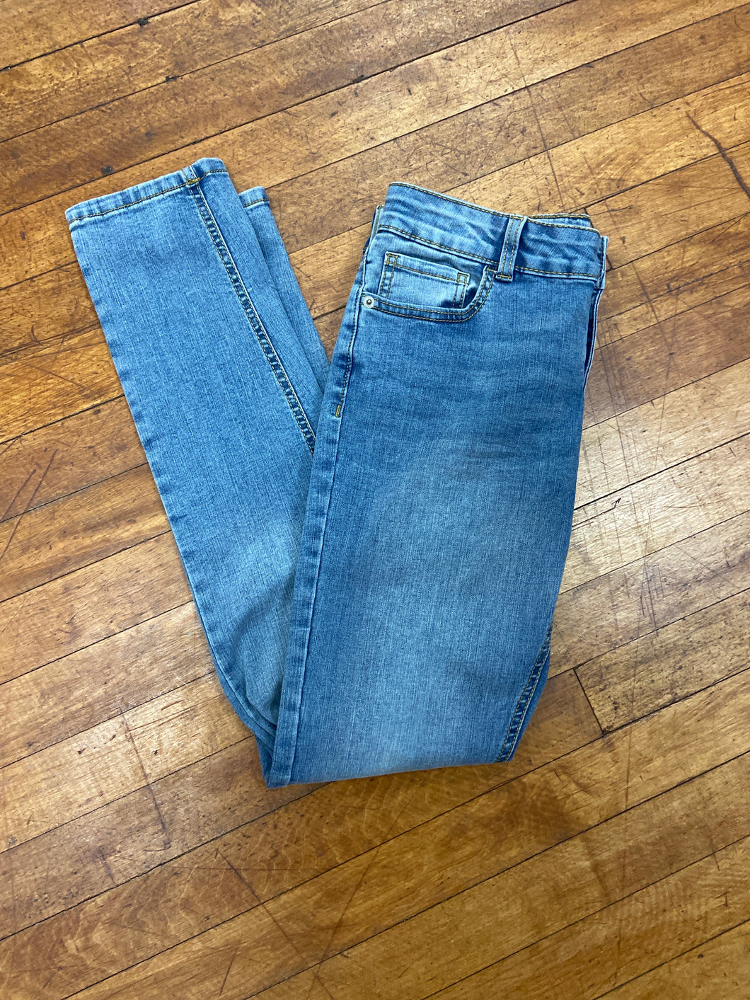 NEW! JEANS-Y14