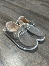 Load image into Gallery viewer, WENDY SLIP ON - 8

