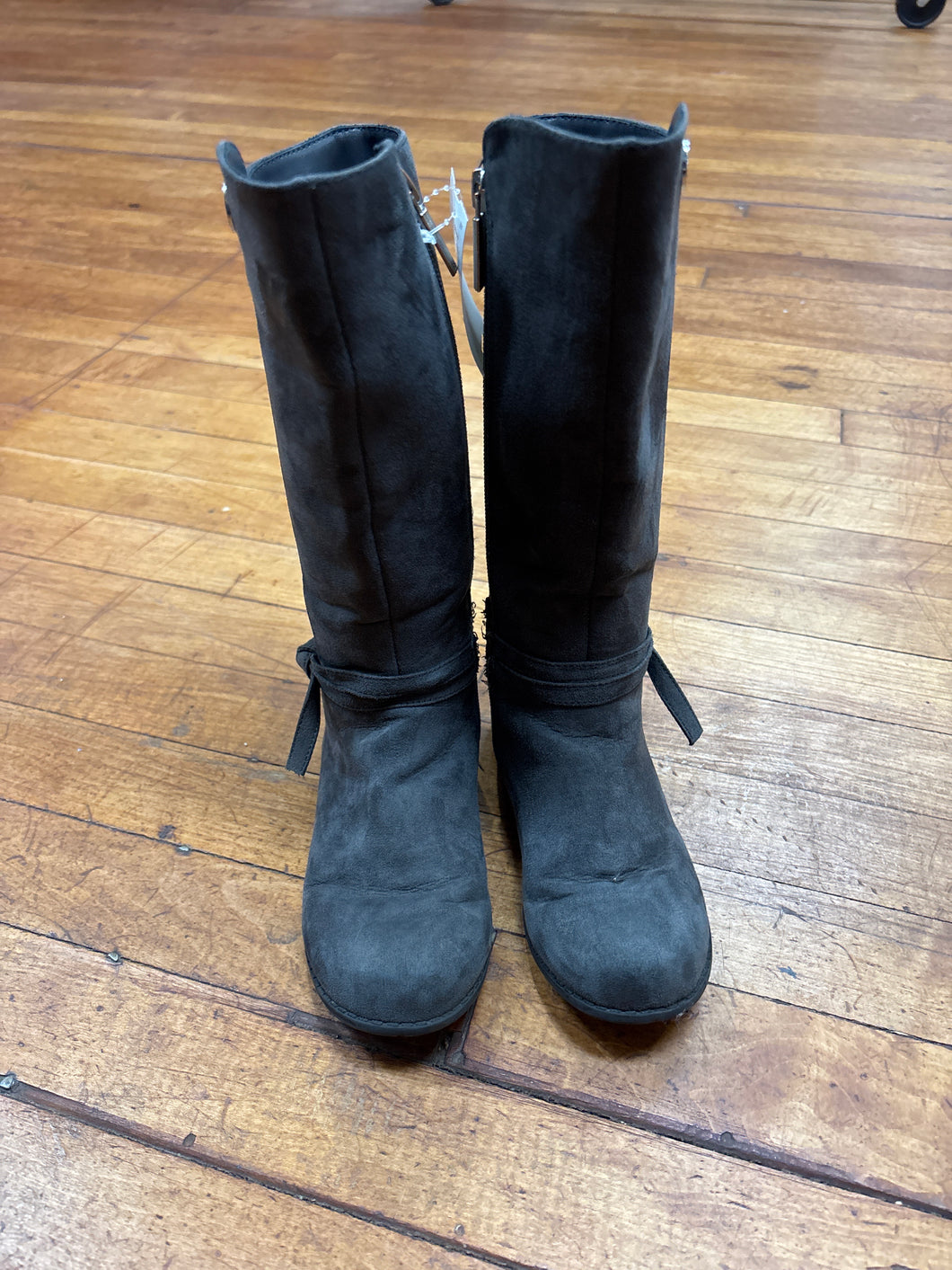 BOOTS-12T