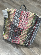 Load image into Gallery viewer, BACKPACK $50 RETAIL
