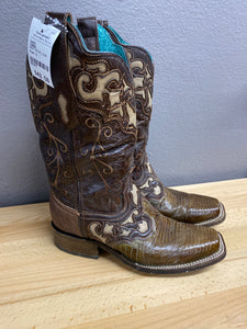BOOTS RETAIL $189 - 8