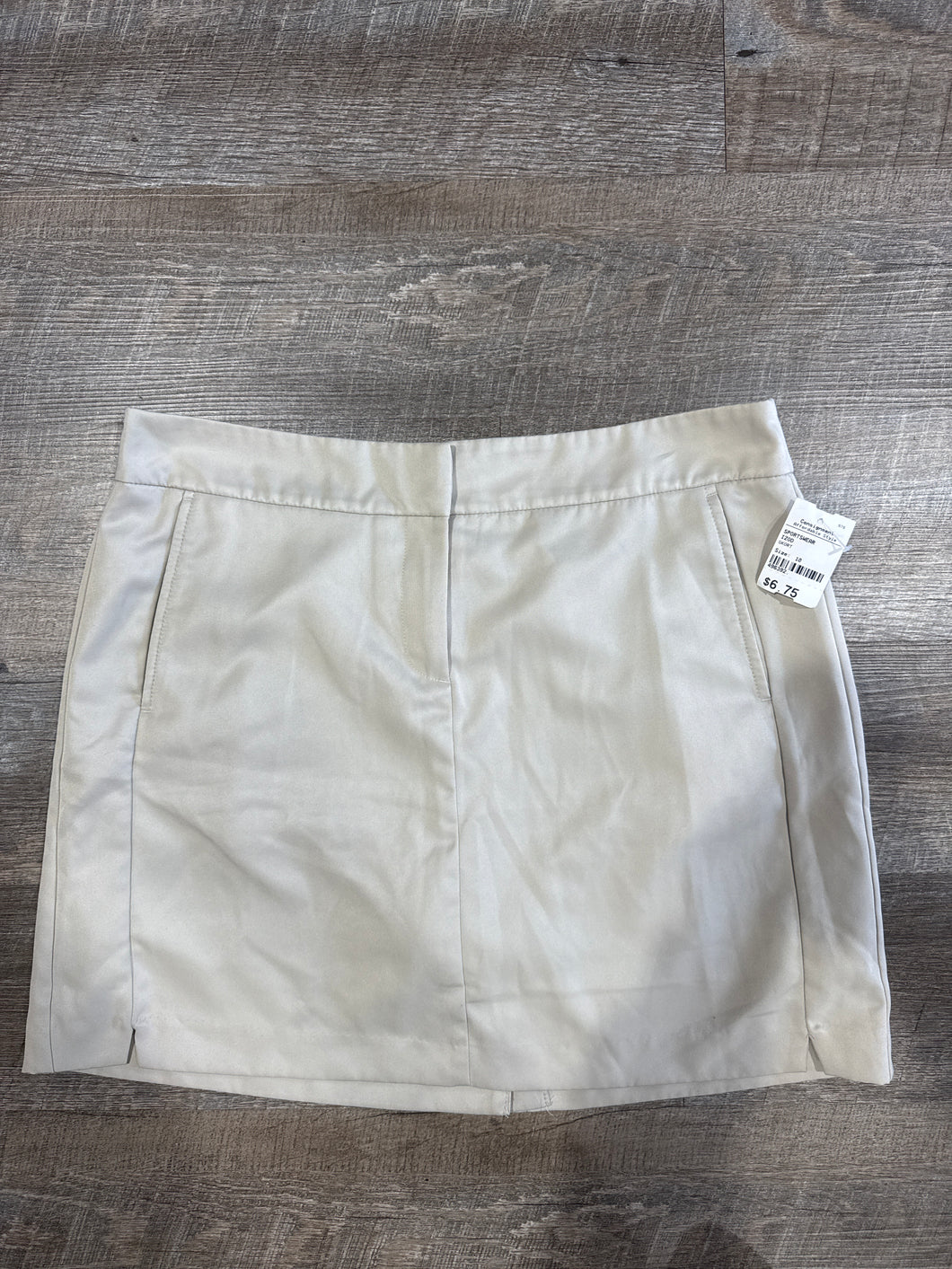 SKORT