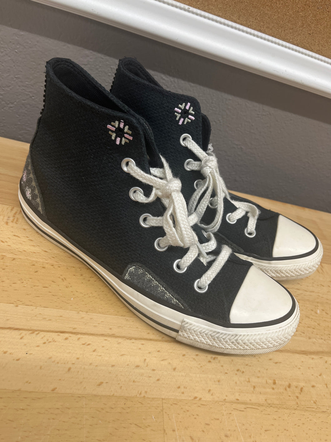 ALL STAR HI-TOP $80 RETAIL-8