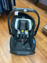 Load image into Gallery viewer, CAR SEAT W/ BASE
