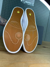Load image into Gallery viewer, SNEAKER -NEW-10
