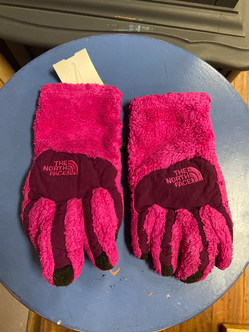 GLOVES