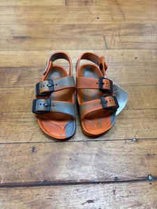 SANDAL-6