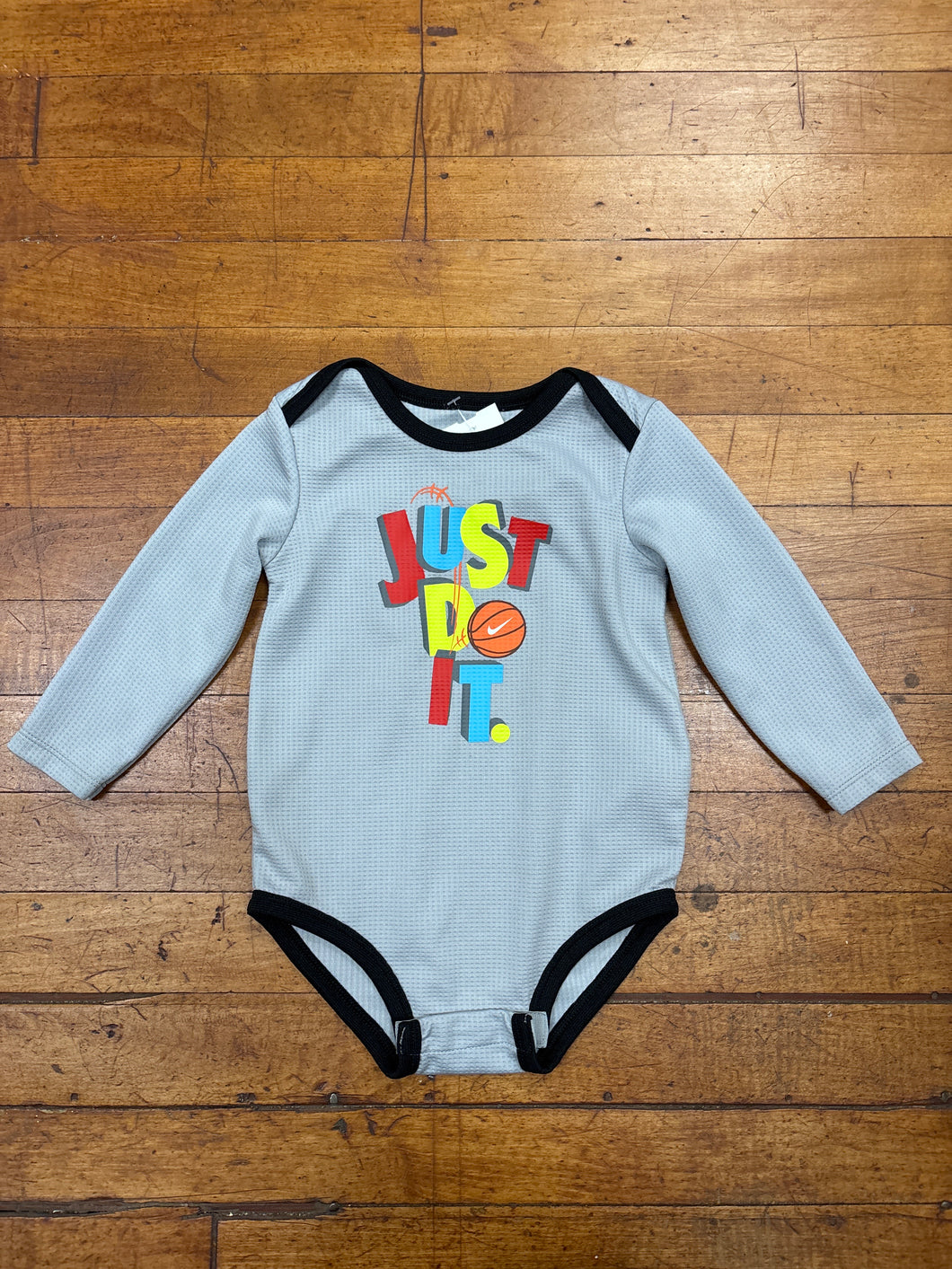 ONESIE-18MO