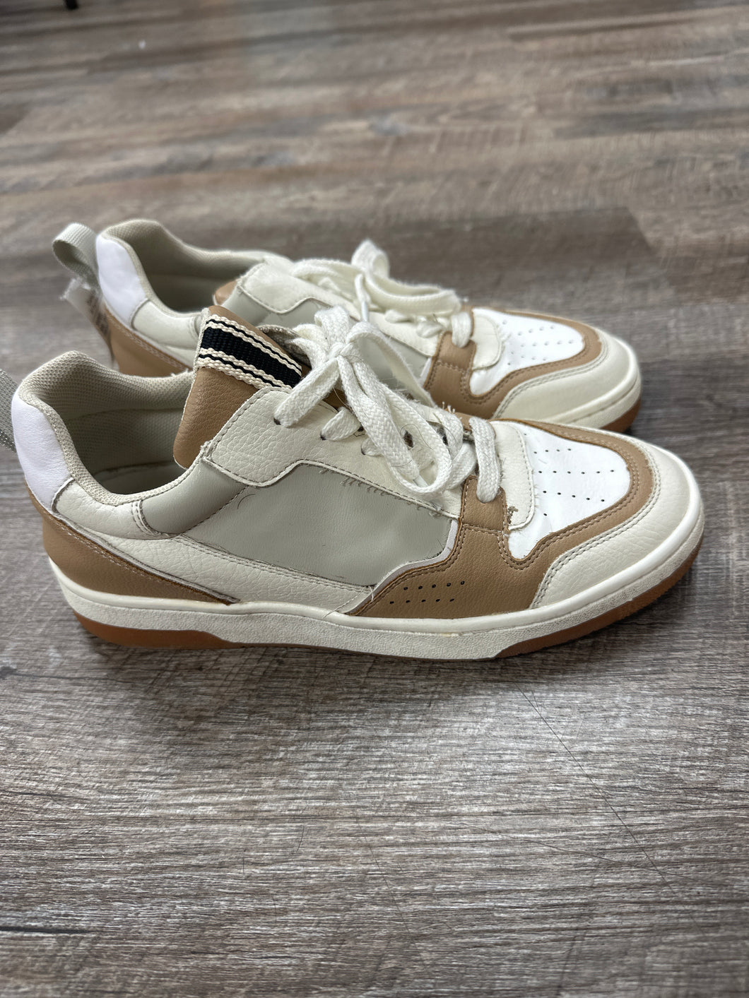 SNEAKER-$90 RET - 9