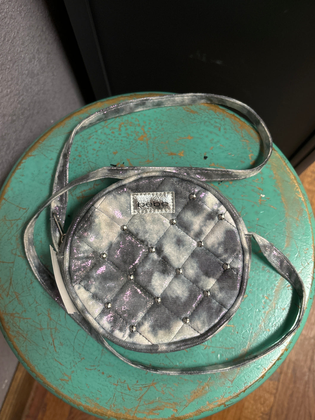 CROSSBODY