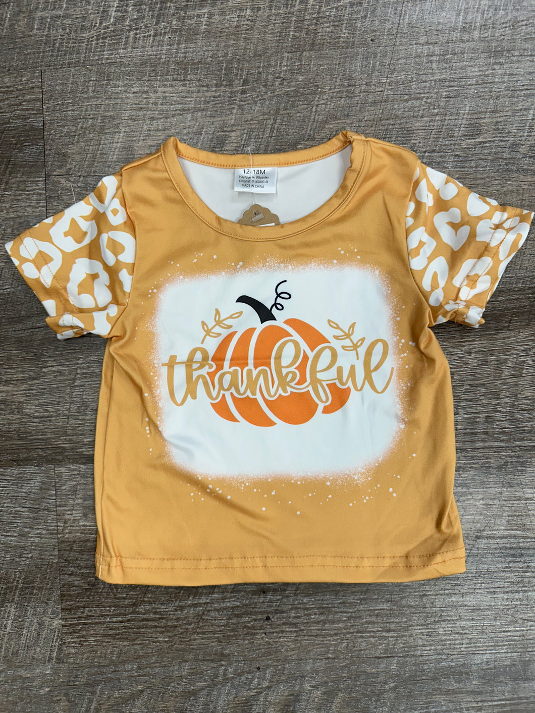 YELLOW FALL TEE