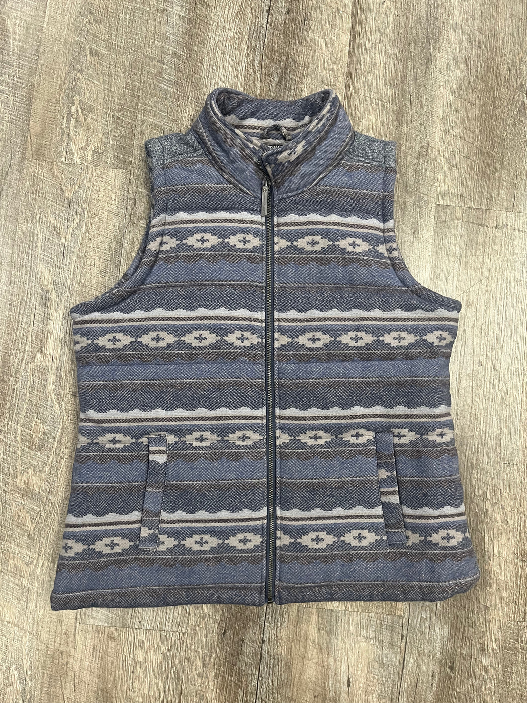 VEST $70 RETAIL-XL