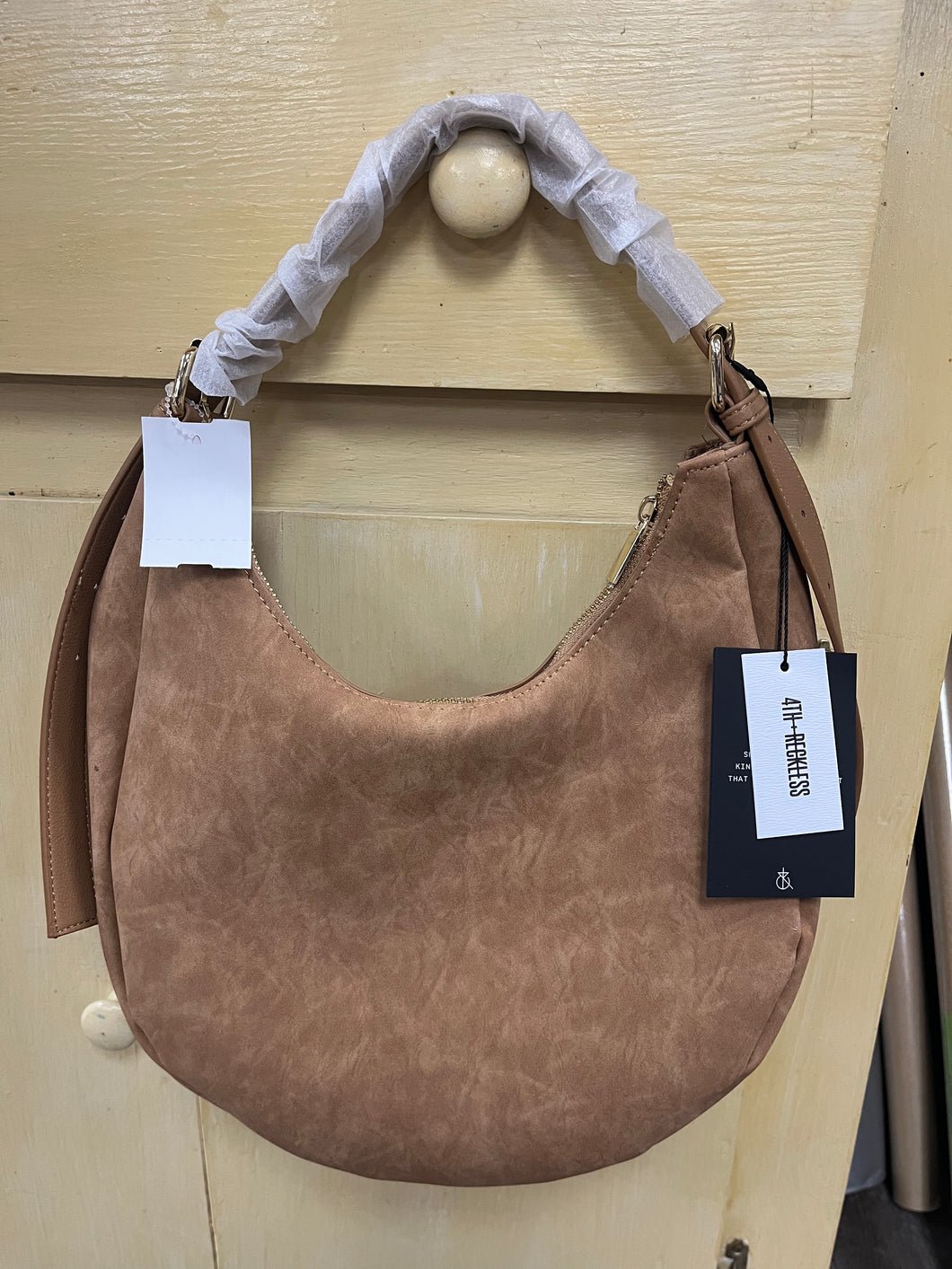 NEW! HANDBAG