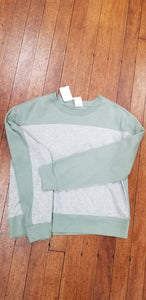 NEW! TOP- YLG